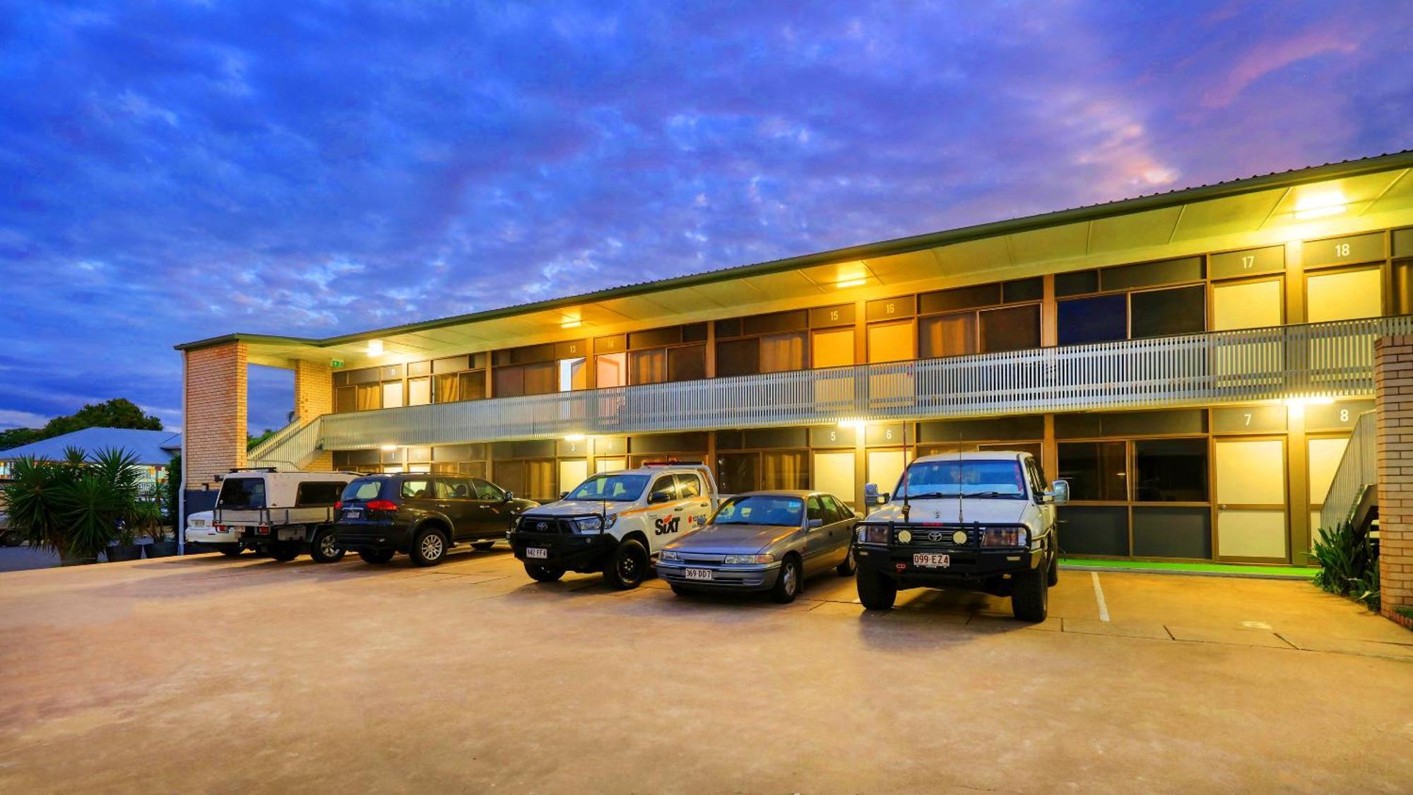 Zed Motels Tropical Gateway Rockhampton Exterior photo